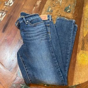 Women’s Jeans